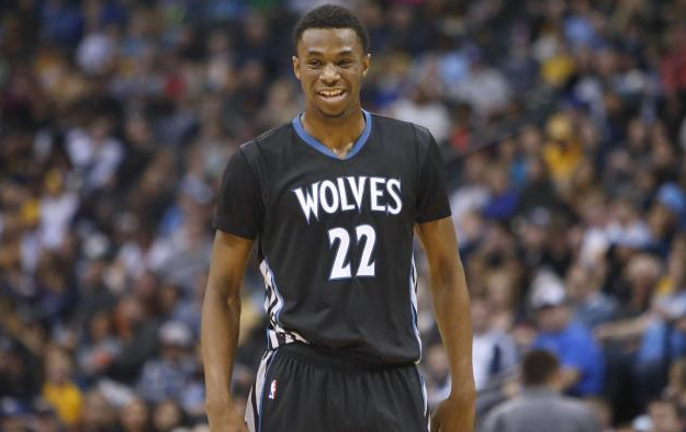 恭喜巩晓彬指导进入中国篮球名人堂！