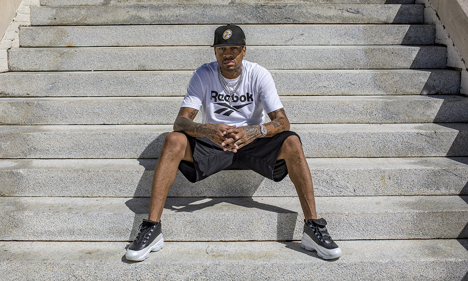 喜欢吗？尤文官方推出本赛季第三球衣：完美陈酿