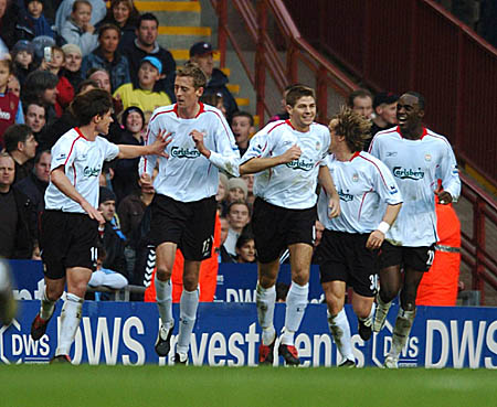 熊皇离场受气，西蒙尼挑衅无度，皇马控其人身攻击