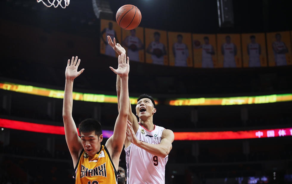 本世纪德甲戴帽数前10：莱万384场16次第1，凯恩76场10次第3